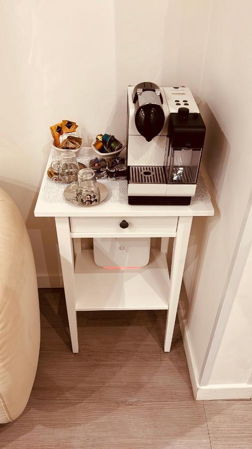 Madonna Dei Monti Apartment Рим Екстериор снимка